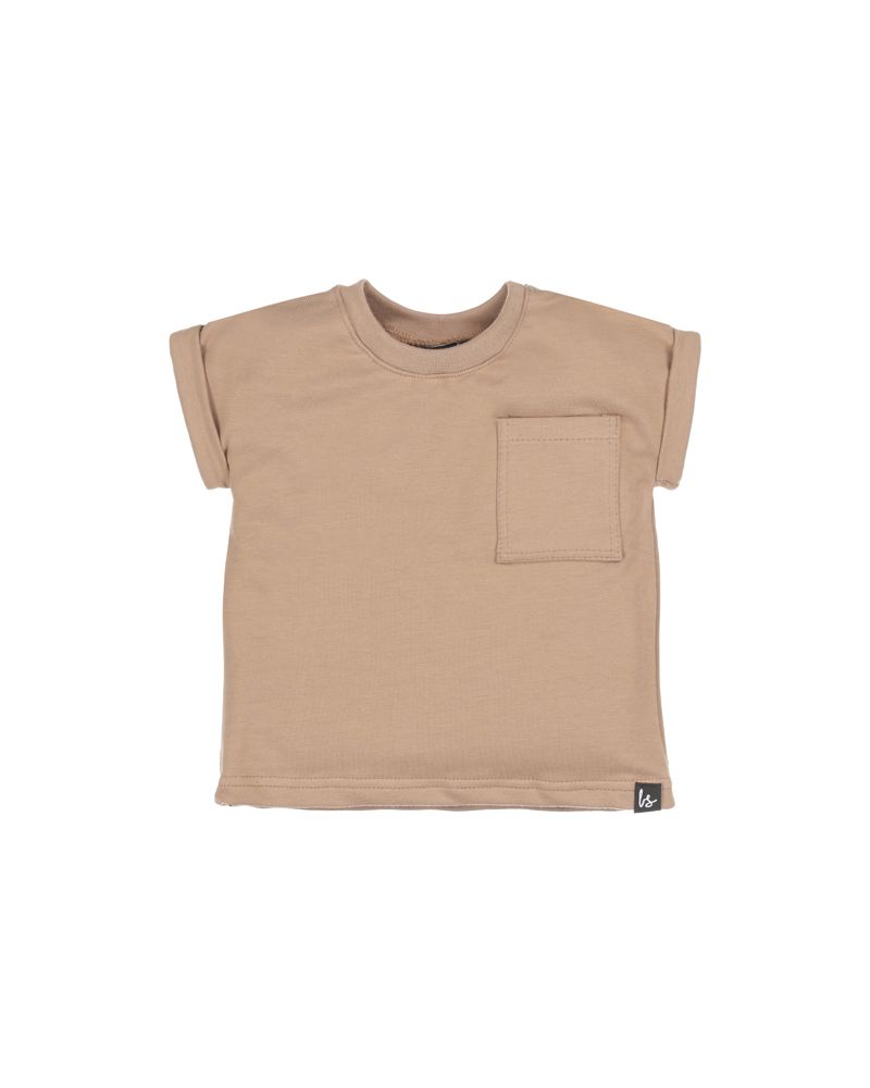 T-shirt pocket (dusty brown)