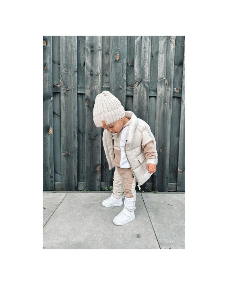 Outfit Lio